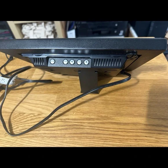 Digital Photo Frame - Picture 3 of 5